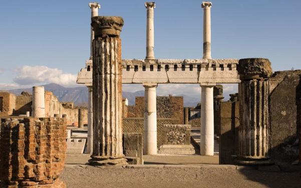 Pompeii, Vesuvius and winery shore excursion