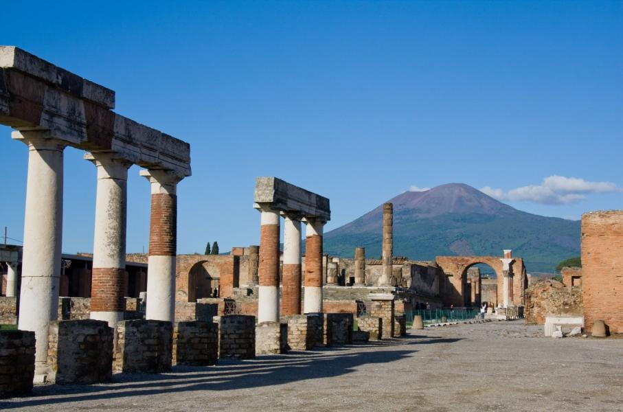 Pompeii, Herculaneum and winery tour